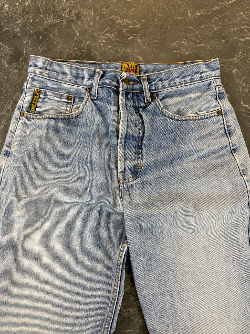Armani Jeans (M)
