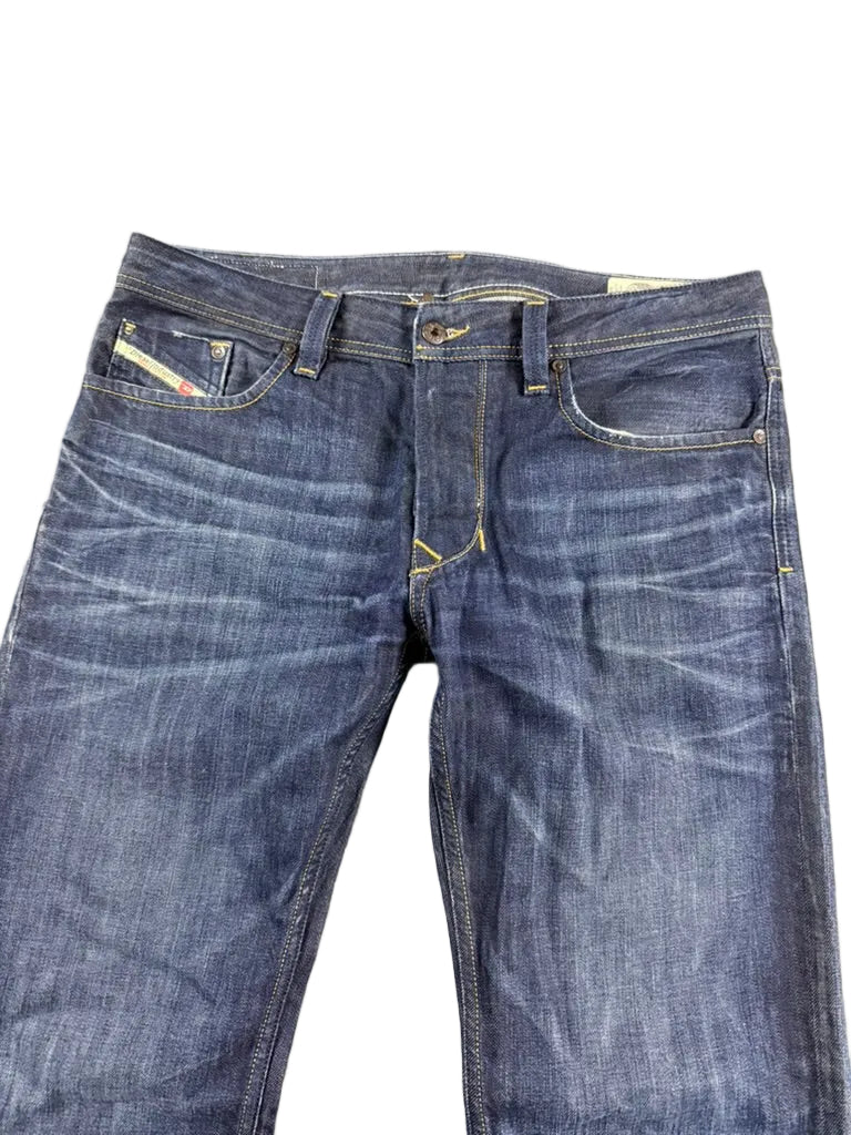 Armani Jeans (M)