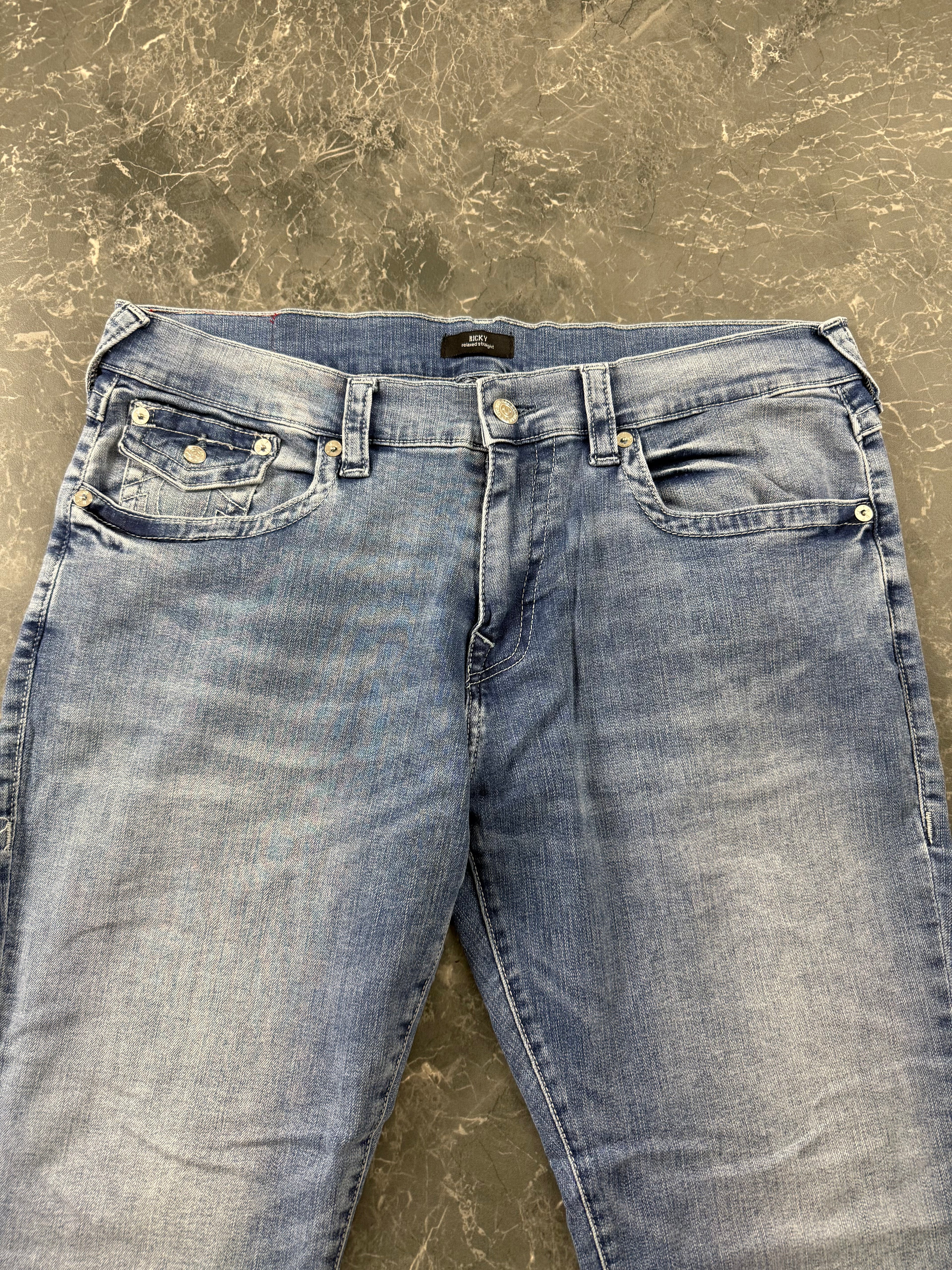 True Religion jeans (L)